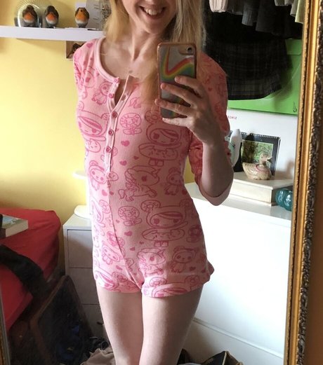 Photo nue de fuite OnlyFans de Pennyraefree