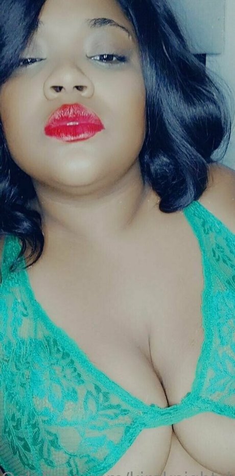 Photo nue de fuite OnlyFans de Kiranightshade