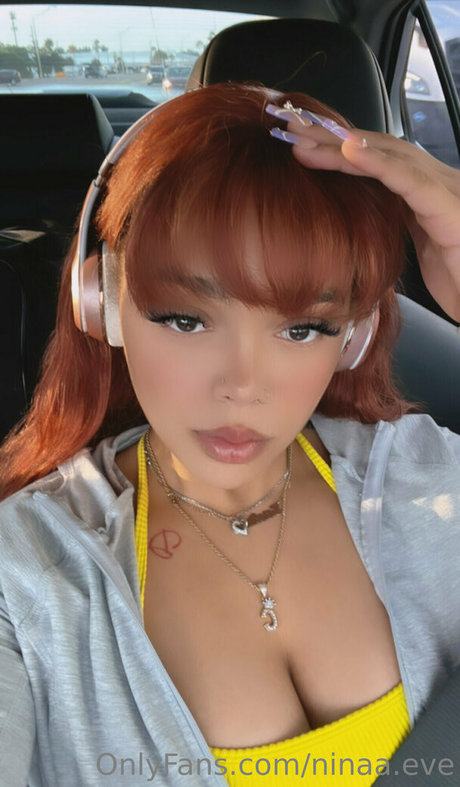 Photo nue de fuite OnlyFans de Ninaaeve