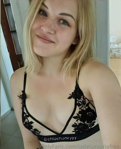 Photo nue de fuite OnlyFans de Jadelussuriafree
