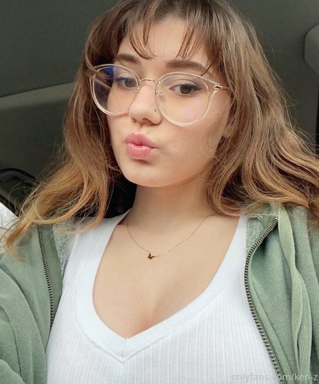 Photo nue de fuite OnlyFans de Virtualkenz