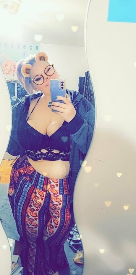 Photo nue de fuite OnlyFans de Princesspeachrings