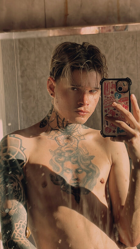Photo nue de fuite OnlyFans de Kizzle