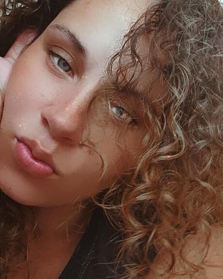 Photo nue de fuite OnlyFans de Couturebaddie