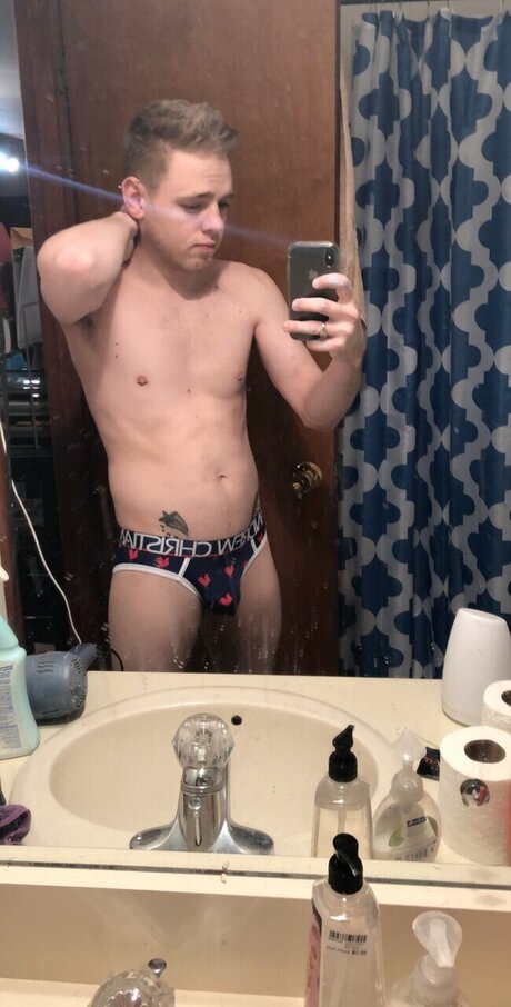 Photo nue de fuite OnlyFans de Jameson