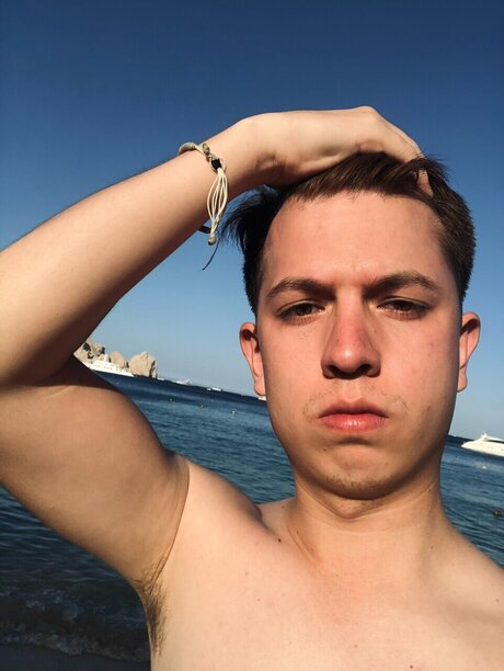 Photo nue de fuite OnlyFans de Zepedalan