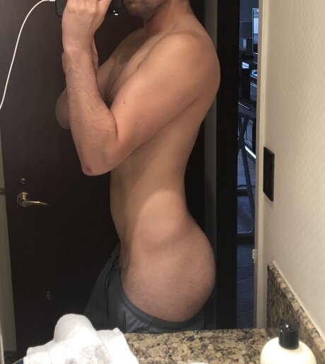 Photo nue de fuite OnlyFans de Robbie
