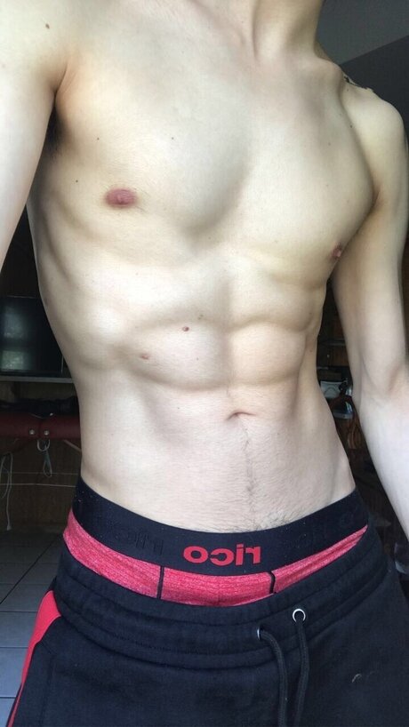 Photo nue de fuite OnlyFans de Shimmy