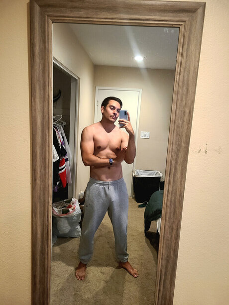 Photo nue de fuite OnlyFans de Carlos