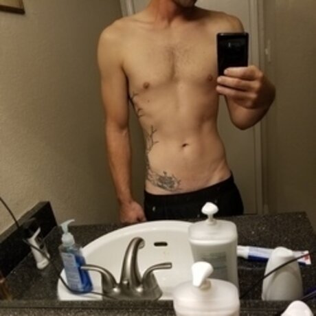 Photo nue de fuite OnlyFans de Mike