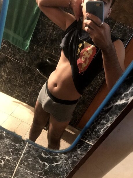 Photo nue de fuite OnlyFans de Josh Snake