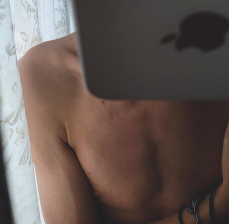 Photo nue de fuite OnlyFans de 