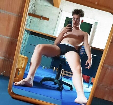 Photo nue de fuite OnlyFans de U9617073