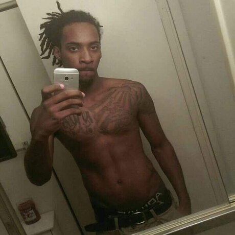 Photo nue de fuite OnlyFans de Jamel Banks