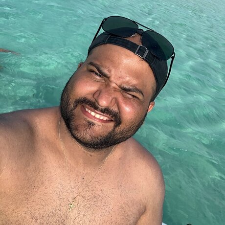 Photo nue de fuite OnlyFans de Carlos
