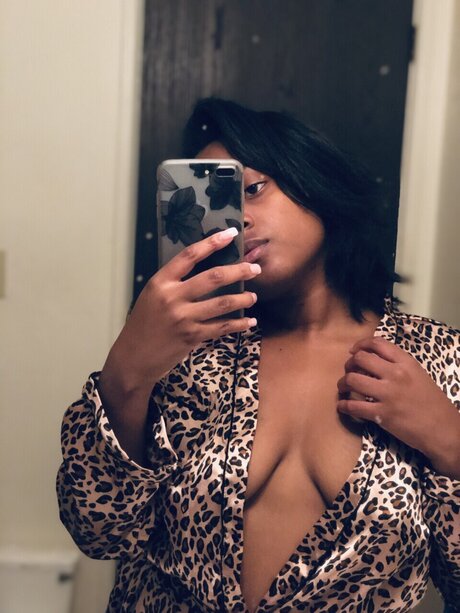 Photo nue de fuite OnlyFans de Pussssssaaaytaaaht 
