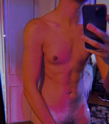 Photo nue de fuite OnlyFans de The Kinky Twinky