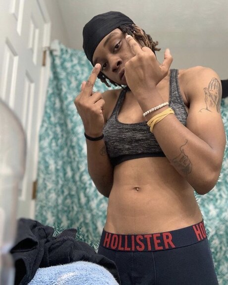 Photo nue de fuite OnlyFans de Freakyluhsavage