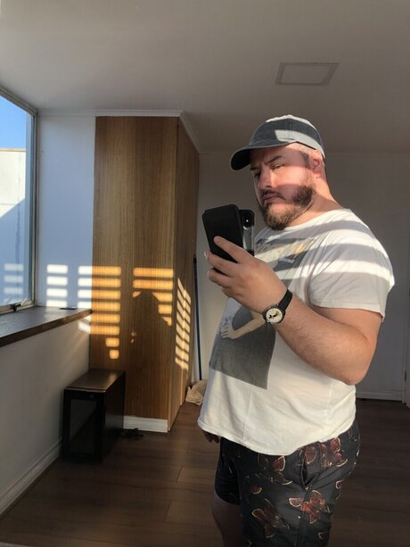 Photo nue de fuite OnlyFans de Andres