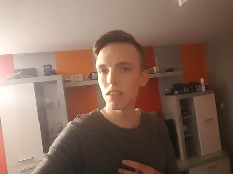 Photo nue de fuite OnlyFans de Fabian Skoupy