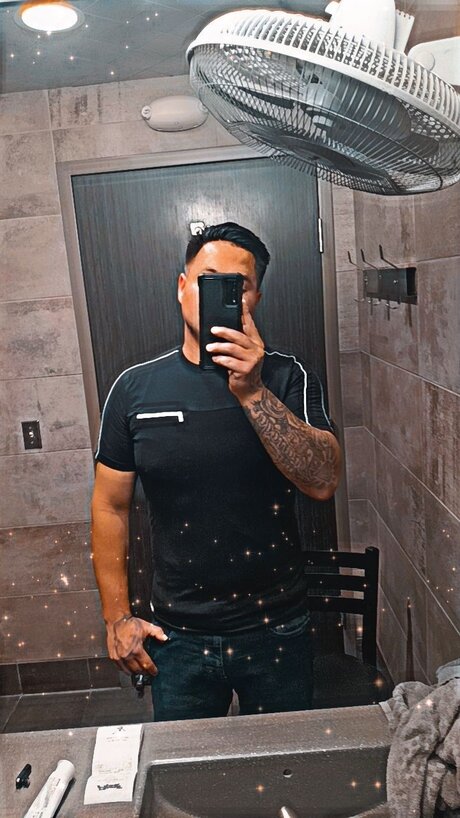 Photo nue de fuite OnlyFans de Alejandro