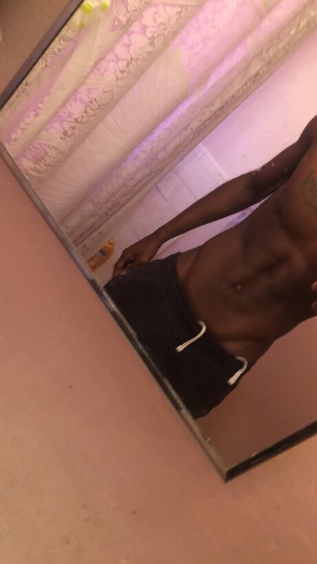 Photo nue de fuite OnlyFans de Ghost