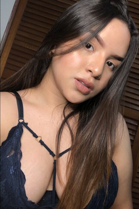Photo nue de fuite OnlyFans de Bella Triz