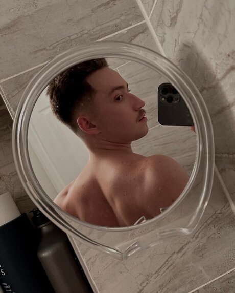 Photo nue de fuite OnlyFans de Christian
