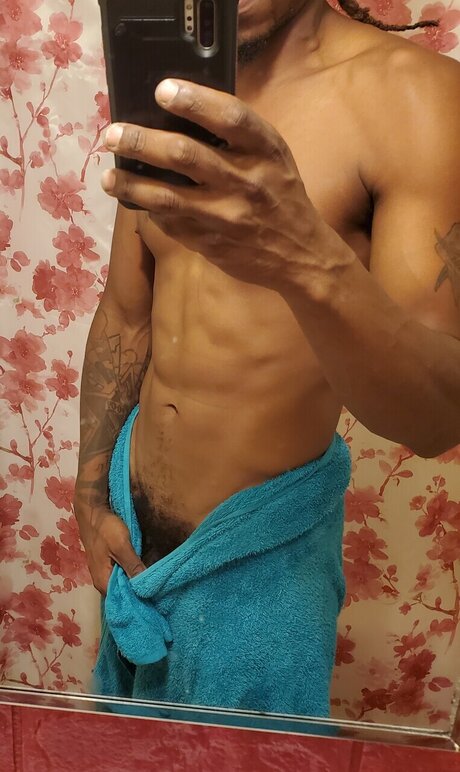 Photo nue de fuite OnlyFans de Banga Bang