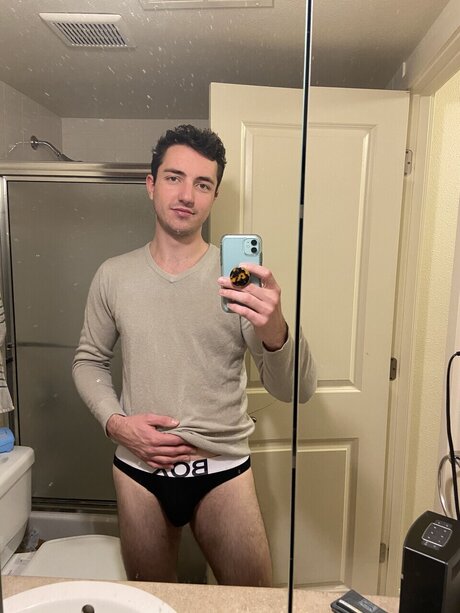 Photo nue de fuite OnlyFans de Levi