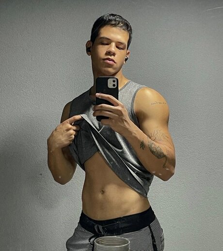 Photo nue de fuite OnlyFans de Filipe Ojeda