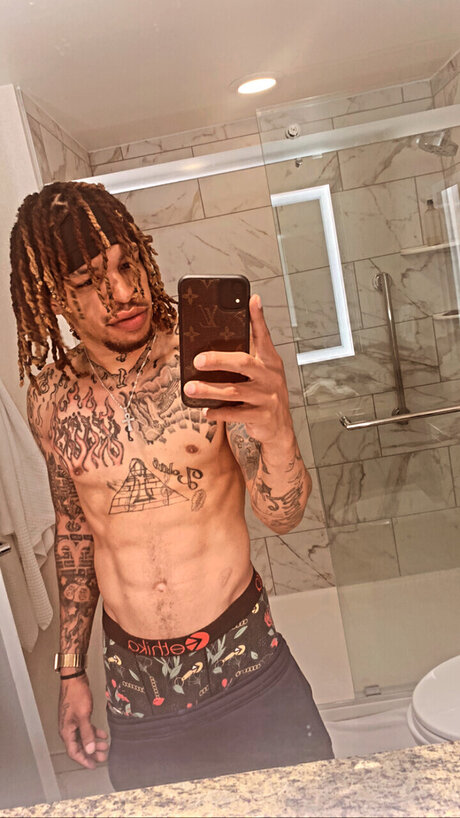Photo nue de fuite OnlyFans de Zaza