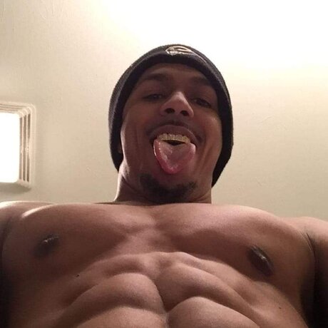 Photo nue de fuite OnlyFans de Beezy Da Goat