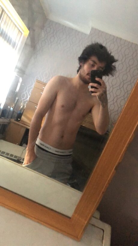 Photo nue de fuite OnlyFans de Awr