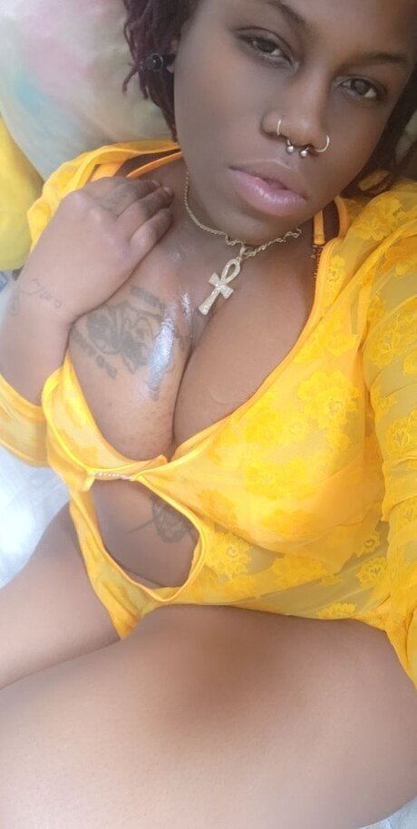 Photo nue de fuite OnlyFans de Beast And His Baby