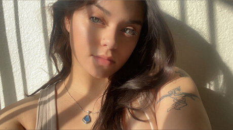 Photo nue de fuite OnlyFans de Mirrbaby