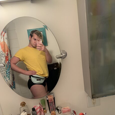 Photo nue de fuite OnlyFans de Camron
