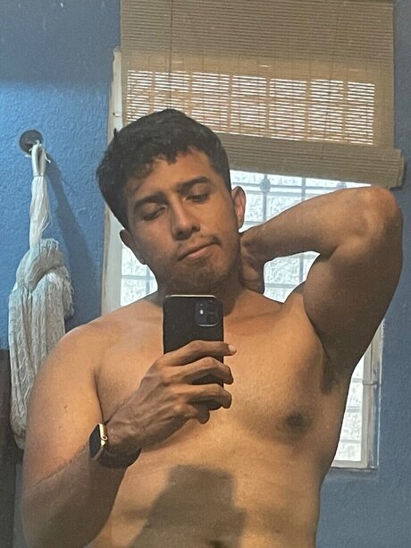 Photo nue de fuite OnlyFans de Manuel Valadez