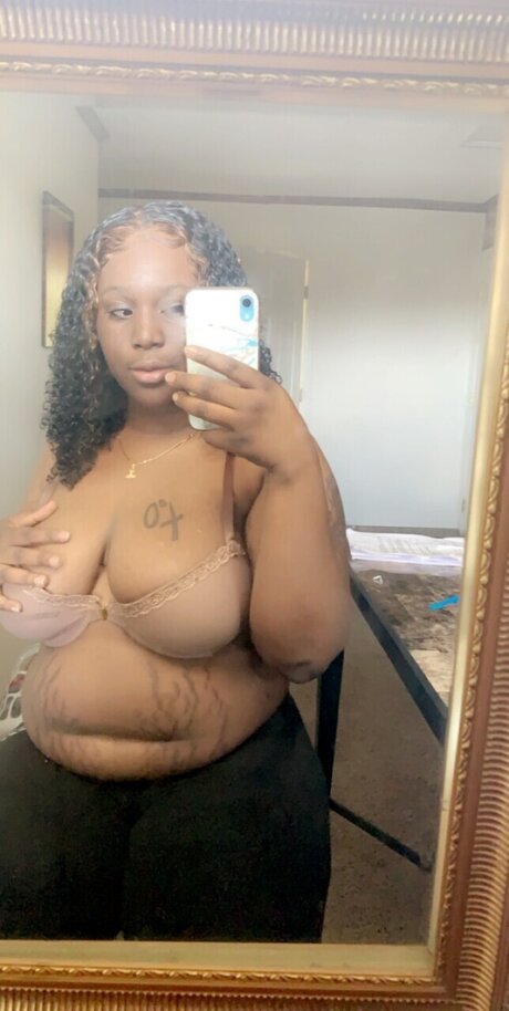 Photo nue de fuite OnlyFans de Princess