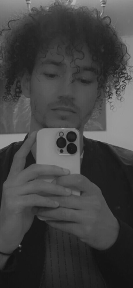 Photo nue de fuite OnlyFans de Jerome