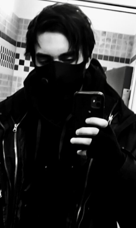 Photo nue de fuite OnlyFans de Fvckwhatever666