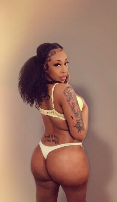 Photo nue de fuite OnlyFans de Only1ki