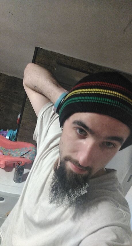 Photo nue de fuite OnlyFans de Cody J Kleba
