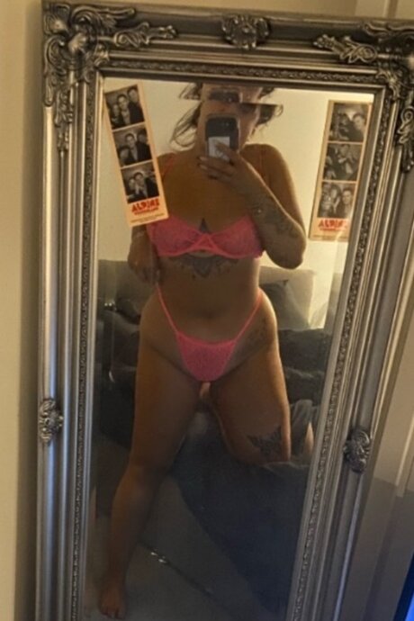 Photo nue de fuite OnlyFans de Andeexo