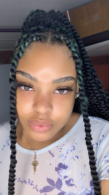 Photo nue de fuite OnlyFans de Prettytee