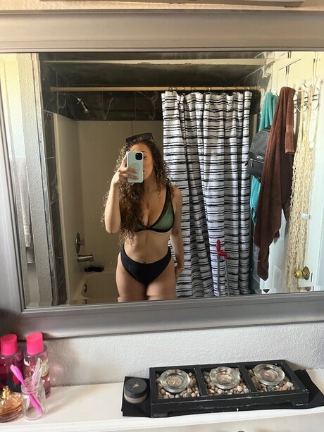 Photo nue de fuite OnlyFans de Sasha