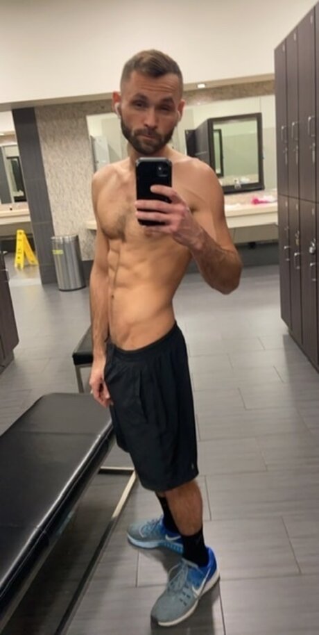 Photo nue de fuite OnlyFans de Bruce