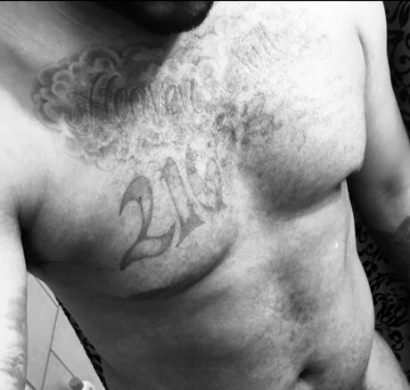 Photo nue de fuite OnlyFans de B