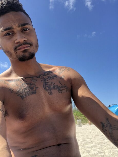 Photo nue de fuite OnlyFans de Solomon