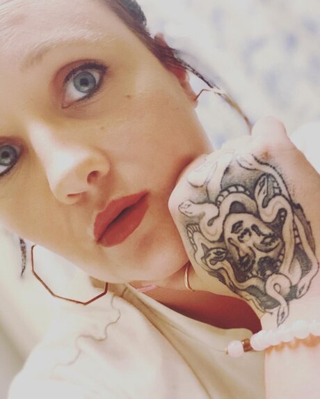 Photo nue de fuite OnlyFans de Bella